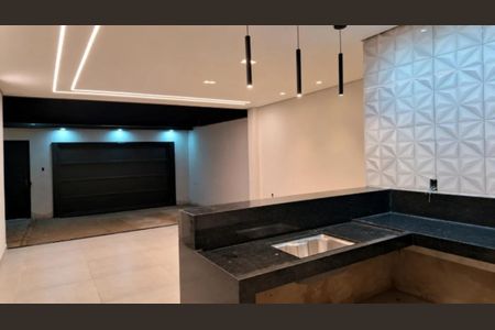 Casa para alugar com 150m², 3 quartos e 4 vagas Casa para alugar com 150m², 3 quartos e 4 vagasÁrea comum