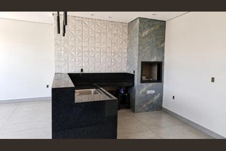 Casa para alugar com 150m², 3 quartos e 4 vagas Casa para alugar com 150m², 3 quartos e 4 vagasÁrea comum