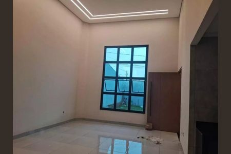 Casa para alugar com 150m², 3 quartos e 4 vagas Casa para alugar com 150m², 3 quartos e 4 vagasSala