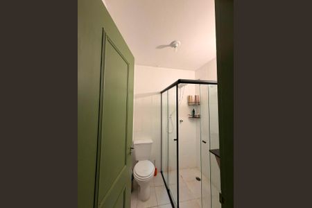 Banheiro de casa de condomínio para alugar com 3 quartos, 180m² em Vila Oliveira, Mogi das Cruzes