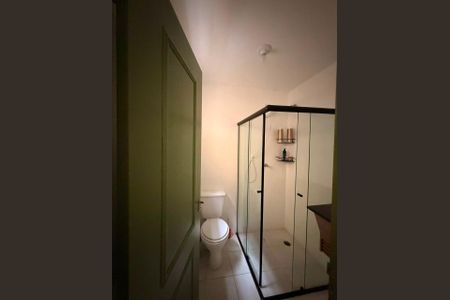 Banheiro de casa de condomínio para alugar com 3 quartos, 180m² em Vila Oliveira, Mogi das Cruzes