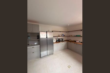 Cozinha de casa de condomínio para alugar com 3 quartos, 180m² em Vila Oliveira, Mogi das Cruzes