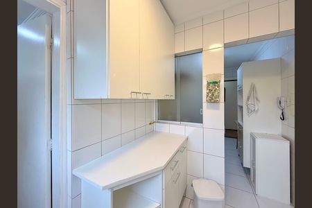 Apartamento para alugar com 134m², 2 quartos e 1 vaga Apartamento para alugar com 134m², 2 quartos e 1 vagaÁrea de Serviço