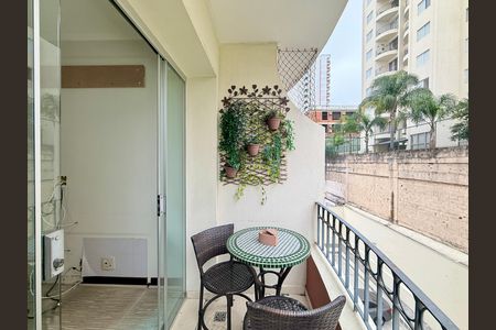 Apartamento para alugar com 134m², 2 quartos e 1 vaga Apartamento para alugar com 134m², 2 quartos e 1 vagaSacada