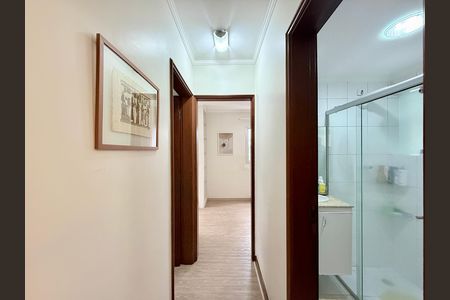 Apartamento para alugar com 134m², 2 quartos e 1 vaga Apartamento para alugar com 134m², 2 quartos e 1 vagaCorredor Quartos