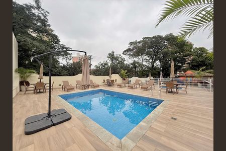 Apartamento para alugar com 134m², 2 quartos e 1 vaga Apartamento para alugar com 134m², 2 quartos e 1 vagaPiscina
