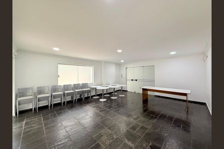 Apartamento para alugar com 134m², 2 quartos e 1 vaga Apartamento para alugar com 134m², 2 quartos e 1 vagaSalão de Festas