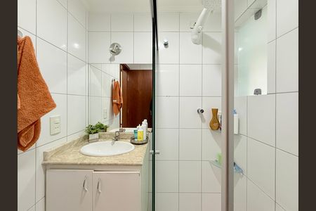 Apartamento para alugar com 134m², 2 quartos e 1 vaga Apartamento para alugar com 134m², 2 quartos e 1 vagaBanheiro