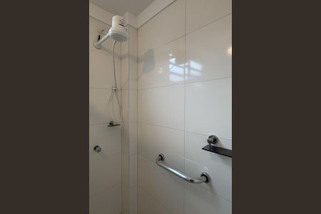 Banheiro de apartamento para alugar com 2 quartos, 95m² em Boqueirão, Santos