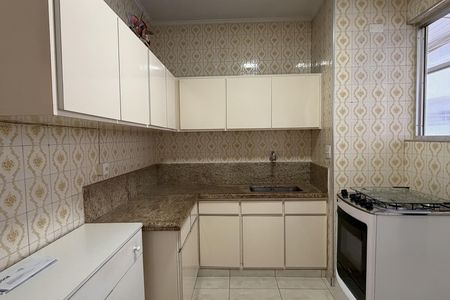 Cozinha de apartamento para alugar com 2 quartos, 95m² em Boqueirão, Santos