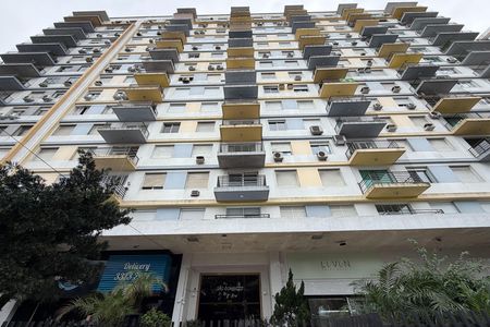 Fachada de apartamento para alugar com 2 quartos, 95m² em Boqueirão, Santos