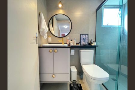 Banheiro de apartamento à venda com 2 quartos, 52m² em Jaguaré, São Paulo