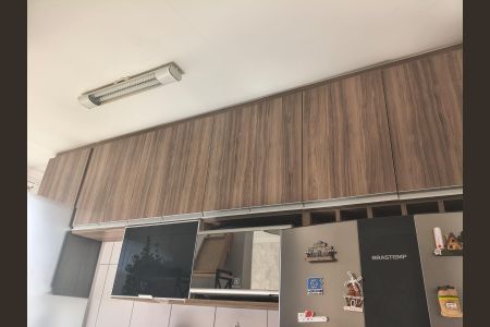 Cozinha de apartamento à venda com 2 quartos, 49m² em Recanto Quarto Centenario, Jundiaí