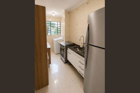 Cozinha de apartamento à venda com 2 quartos, 52m² em Jardim Martins Silva, São Paulo