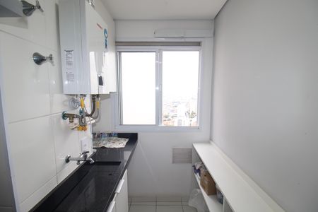 Sala / Cozinha de apartamento para alugar com 2 quartos, 42m² em Vila Nova Cachoeirinha, São Paulo