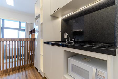 Cozinha de kitnet/studio para alugar com 1 quarto, 24m² em Higienópolis, São Paulo