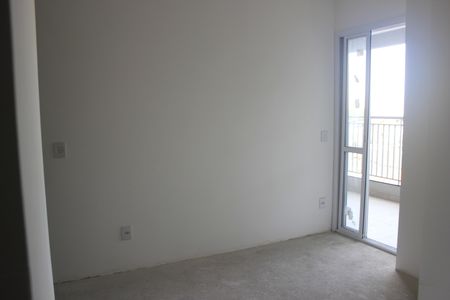 Sala  de apartamento à venda com 2 quartos, 55m² em Jardim Aida, Guarulhos