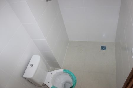 Apartamento à venda com 55m², 2 quartos e 1 vagaBanheiro social 