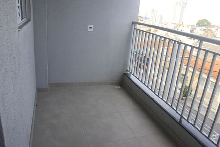 Varanda  de apartamento à venda com 2 quartos, 55m² em Jardim Aida, Guarulhos