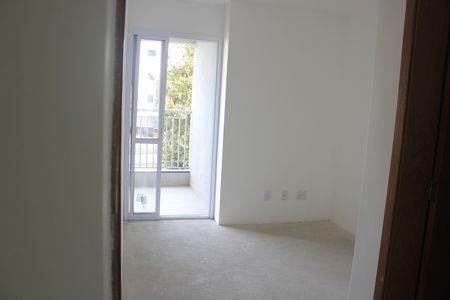 Sala  de apartamento à venda com 2 quartos, 55m² em Jardim Aida, Guarulhos
