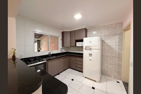 Cozinha de casa à venda com 2 quartos, 90m² em Medeiros, Jundiaí