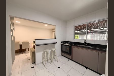 Cozinha de casa à venda com 2 quartos, 90m² em Medeiros, Jundiaí