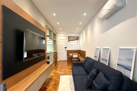Apartamento à venda com 45m², 1 quarto e 1 vaga