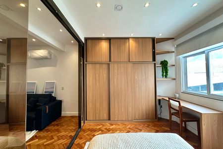 Apartamento à venda com 45m², 1 quarto e 1 vaga