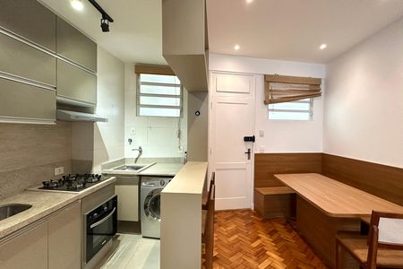 Apartamento à venda com 45m², 1 quarto e 1 vaga