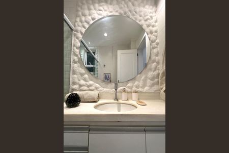 Apartamento à venda com 45m², 1 quarto e 1 vaga