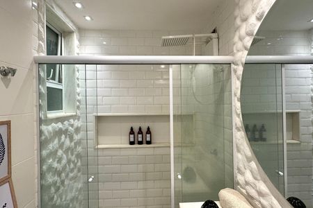Apartamento à venda com 45m², 1 quarto e 1 vaga