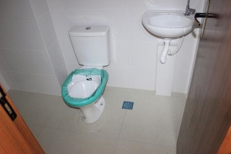 Apartamento à venda com 62m², 2 quartos e sem vagaBanheiro social 