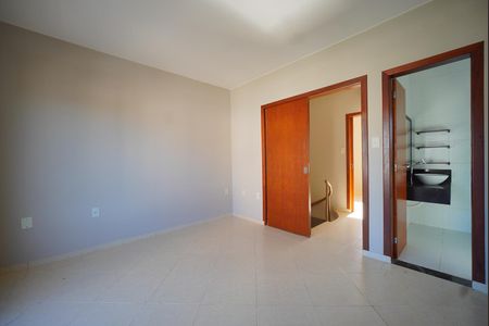 Suíte de casa para alugar com 2 quartos, 75m² em Real Parque, São José