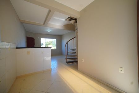 Cozinha de casa para alugar com 2 quartos, 75m² em Real Parque, São José