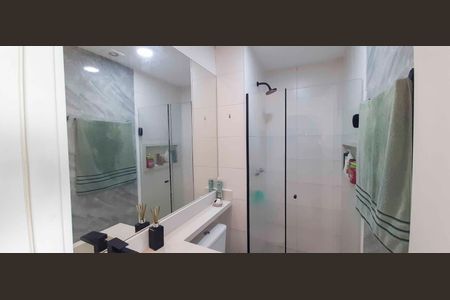 Banheiro de apartamento à venda com 1 quarto, 42m² em Presidente Altino, Osasco