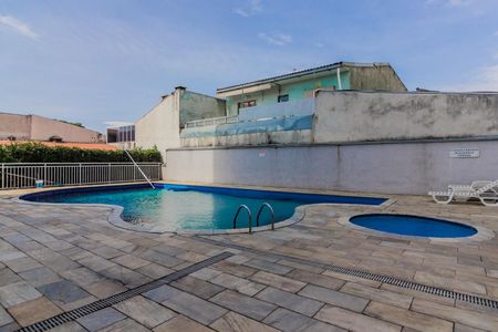 Apartamento à venda com 60m², 3 quartos e 1 vaga Apartamento à venda com 60m², 3 quartos e 1 vagaÁrea comum - Piscina