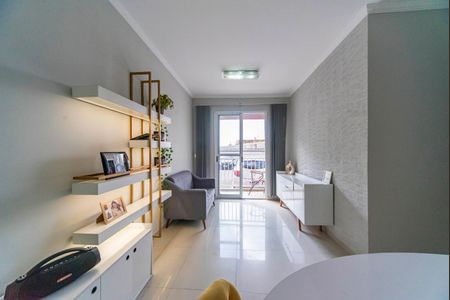 Apartamento à venda com 60m², 3 quartos e 1 vaga Apartamento à venda com 60m², 3 quartos e 1 vagaSala