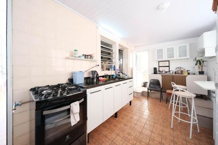 Sala/Cozinha de casa para alugar com 3 quartos, 150m² em Vila Nhocuné, São Paulo