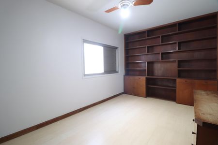 Apartamento para alugar com 230m², 3 quartos e 2 vagasQuarto 2