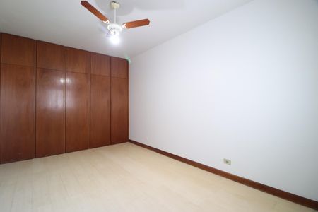 Apartamento para alugar com 230m², 3 quartos e 2 vagasQuarto 1