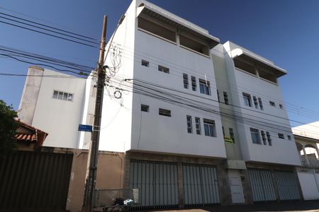 Apartamento para alugar com 230m², 3 quartos e 2 vagasPlaquinha