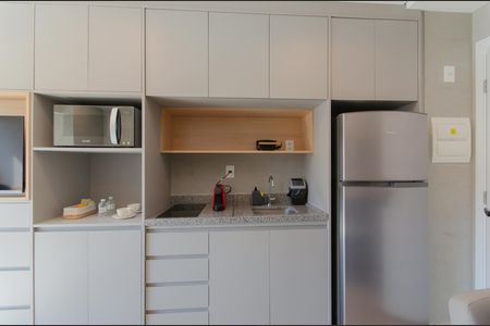 Cozinha de kitnet/studio para alugar com 1 quarto, 22m² em Vila Mariana, São Paulo