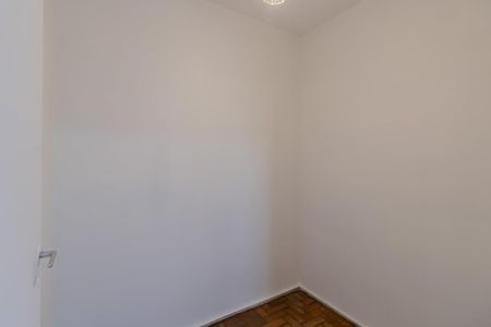 Quarto de Serviço de apartamento para alugar com 3 quartos, 100m² em Itaim Bibi, São Paulo