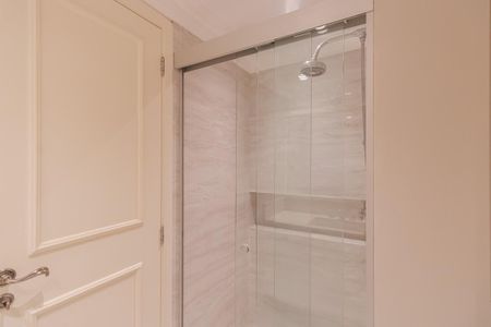 Apartamento para alugar com 75m², 1 quarto e 1 vaga Apartamento para alugar com 75m², 1 quarto e 1 vagaBanheiro da Suíte