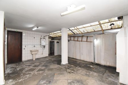 Casa à venda com 153m², 4 quartos e 2 vagasÁrea de Serviço