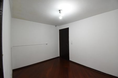 Casa à venda com 153m², 4 quartos e 2 vagasQuarto 3