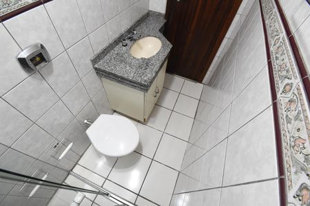 Casa à venda com 153m², 4 quartos e 2 vagasBanheiro 2 