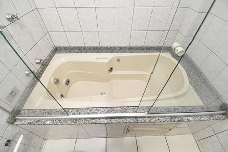Casa à venda com 153m², 4 quartos e 2 vagasBanheiro da Suíte