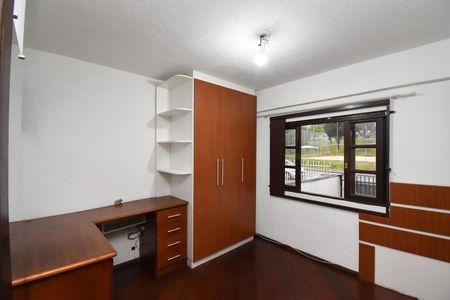 Casa à venda com 153m², 4 quartos e 2 vagasQuarto 4