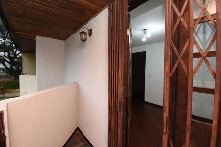 Casa à venda com 153m², 4 quartos e 2 vagasSacada do Quarto 3
